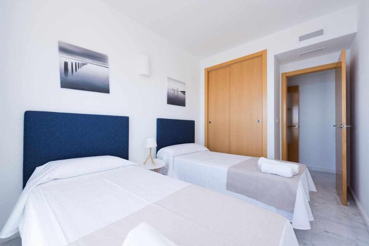 Skyline 9 Apartamento De 2 Dormitorios Soleado Con Terraza Privada Benidorm Exteriér fotografie